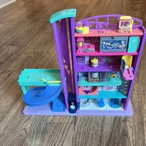 2018 Polly Pocket Pollyville Mega Mall Mattel 6 Levels Elevator Car Parking EUC